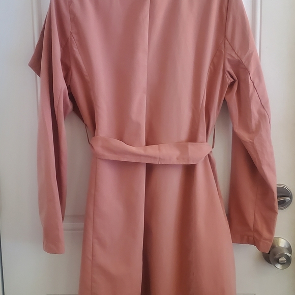 Nwt belted lapel trench jacket - Picture 4 of 5